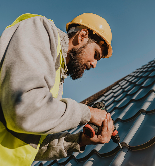 Comprehensive Roofing Services for Homes & Businesses - 问鼎